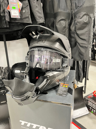 KASK CKX TITAN AMS PRO – Matt Carbon + Heated Photochromic