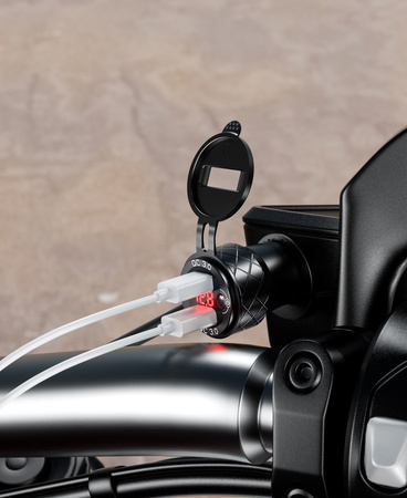 FreedConn MC17A Gniazdo zapalniczki 2xUSB Quick Charge 3.0 12-24V Woltomierz